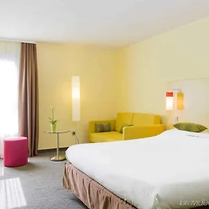 Hotel Ibis Styles Centre Port
